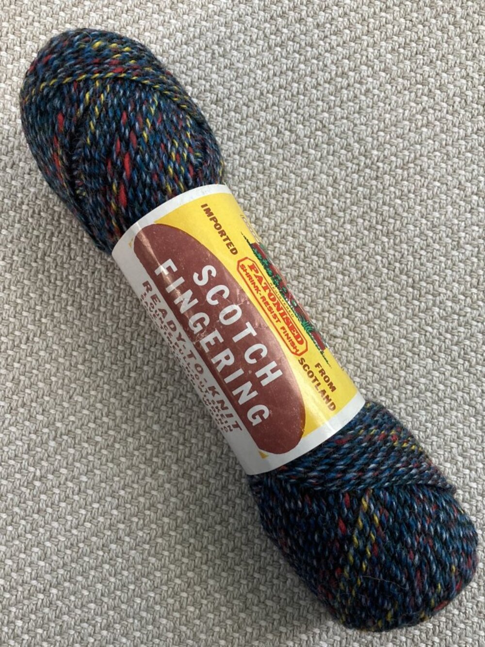Beehive, Scotch Fingering "Blue Tartan" Patons Scotland UK, 100% Wool, 3 ply